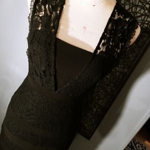 Adrianna Papell Black Lace Cocktail Dress